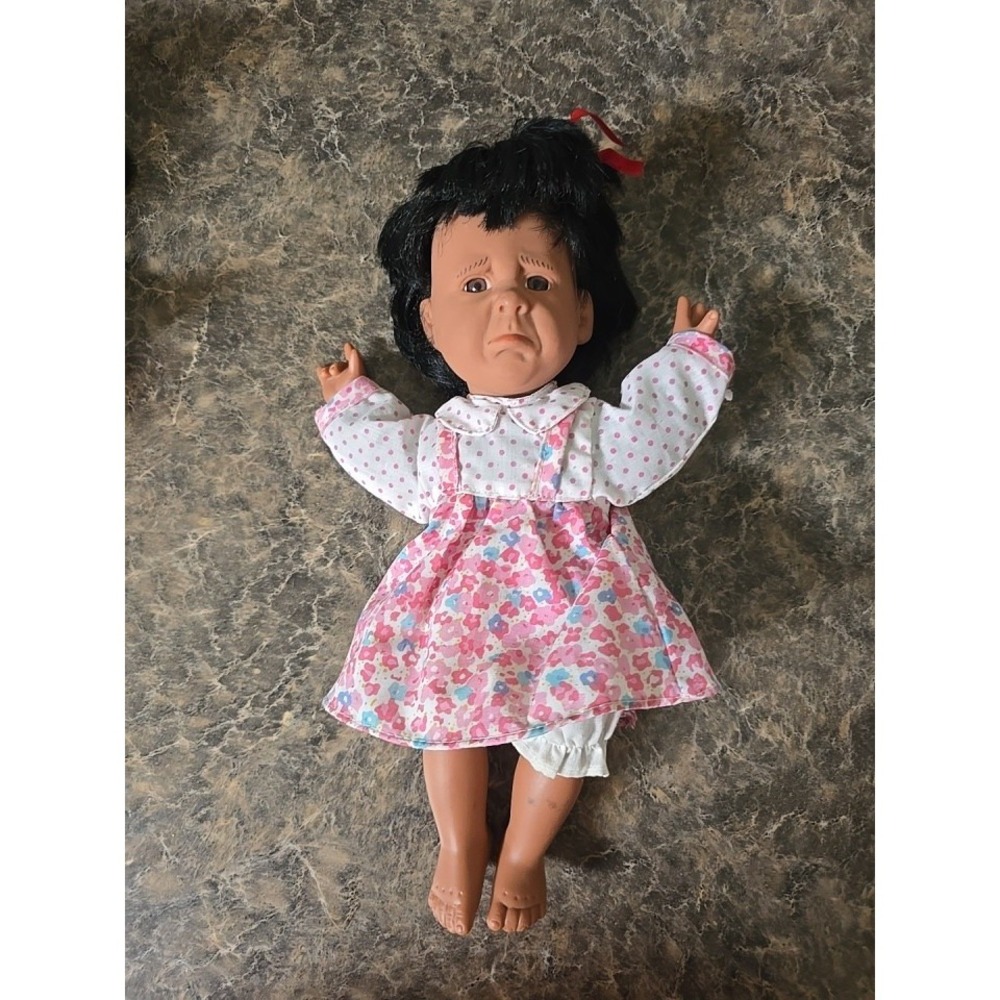 1990's Gi-Go My Pals Expressions Baby Doll Sad Baby Dark Short Hair 11"